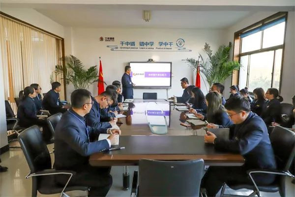 j9游戏活动实现后组织“差距会” j9游戏活动实现后组织“差距会”
